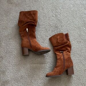 Kenneth Cole Reaction Brown Women's Boots size 6